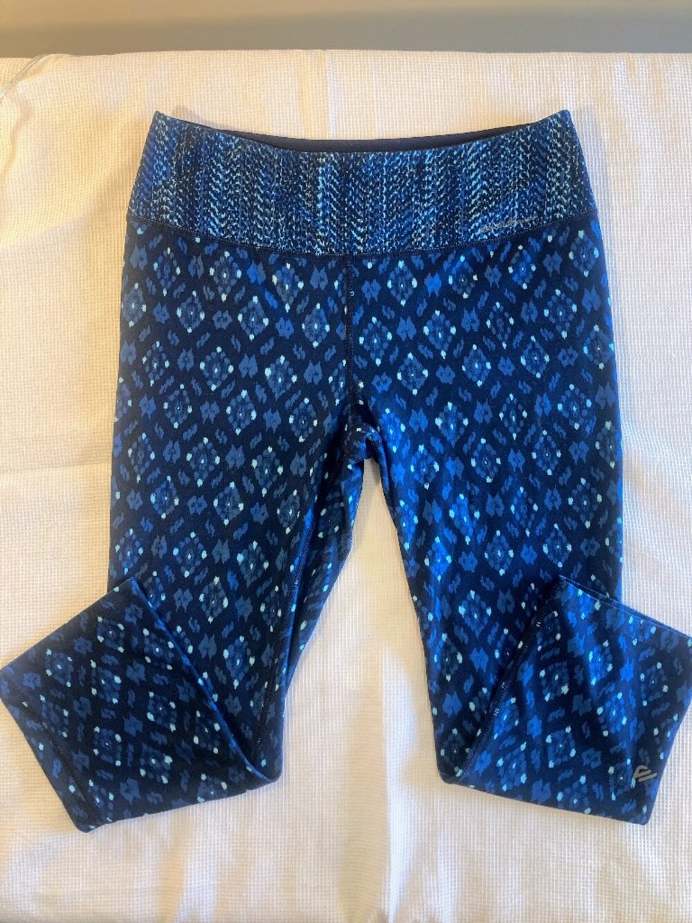 Eddie Bauer Women’s Navy Patterned Capri Cropped Leggings Size M